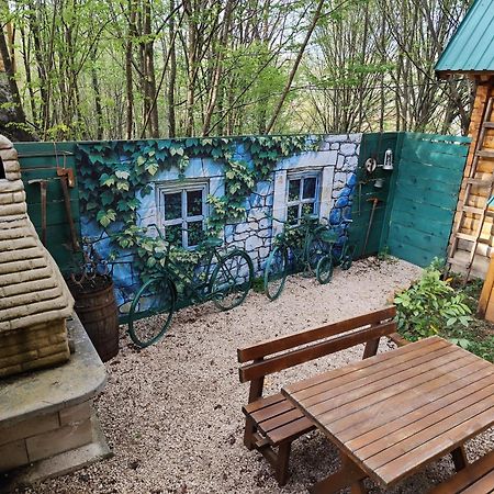 Brvnara Fairy Tale Villa Cetinje Exterior photo